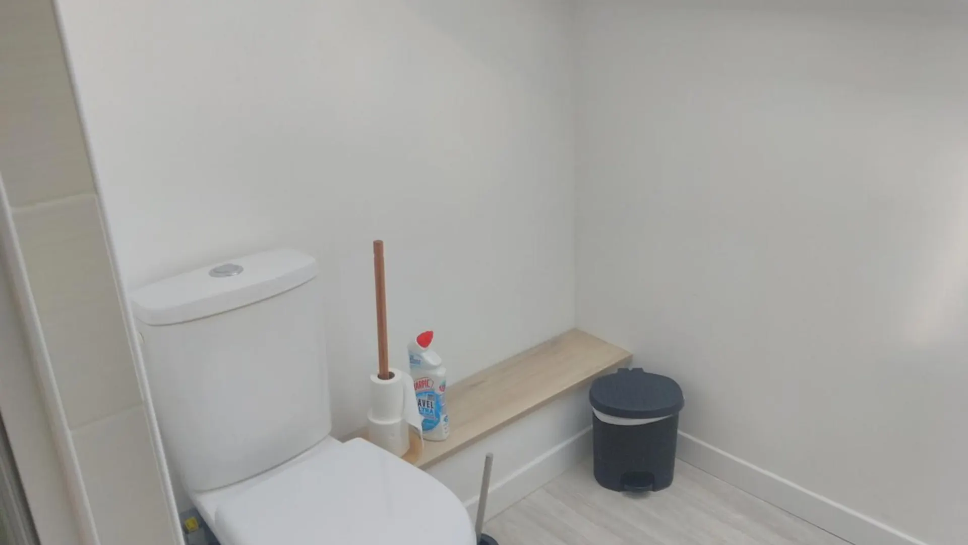 T2 Centreville, Appart Lumineux,1 Chambre, 4 Pers, Climatisation, Wifi, Parking Gratuit 로리앙 0*,  프랑스