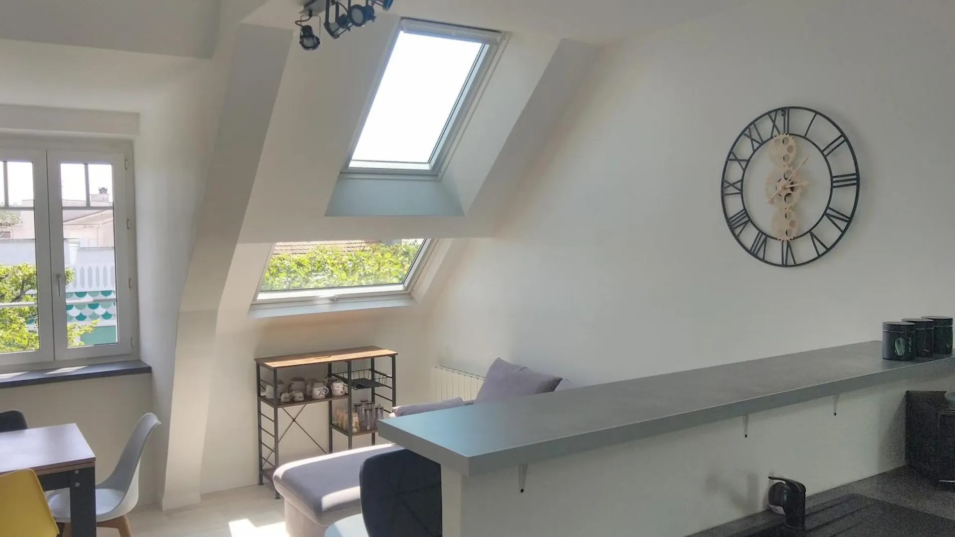 T2 Centreville, Appart Lumineux,1 Chambre, 4 Pers, Climatisation, Wifi, Parking Gratuit 로리앙 아파트