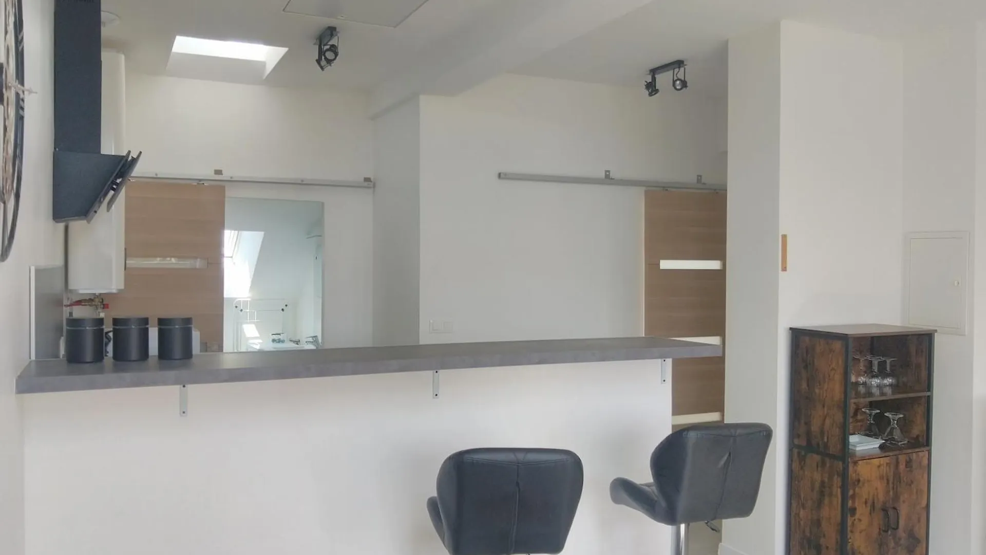 T2 Centreville, Appart Lumineux,1 Chambre, 4 Pers, Climatisation, Wifi, Parking Gratuit 로리앙 프랑스