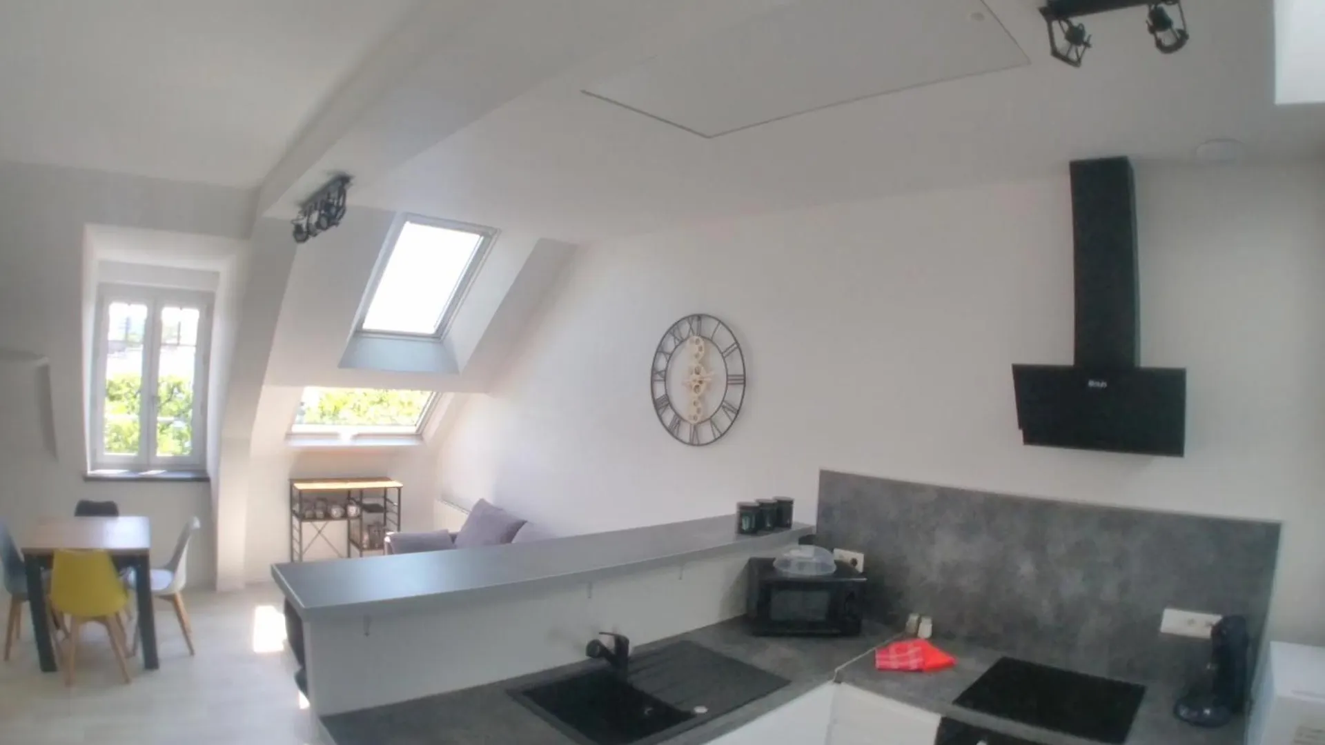 아파트 T2 Centreville, Appart Lumineux,1 Chambre, 4 Pers, Climatisation, Wifi, Parking Gratuit 로리앙