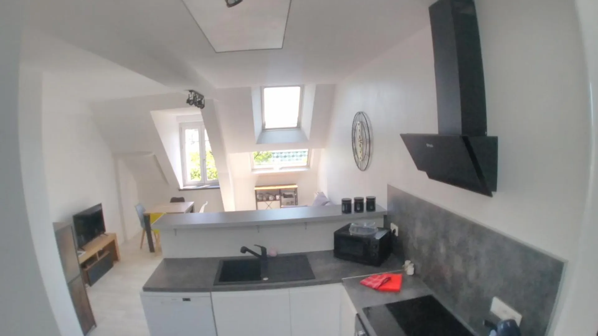T2 Centreville, Appart Lumineux,1 Chambre, 4 Pers, Climatisation, Wifi, Parking Gratuit 로리앙 0*,